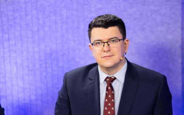 Siūlyta naikinti atsakomybę už neapykantos kalbą: Seimas šį klausimą sustabdė