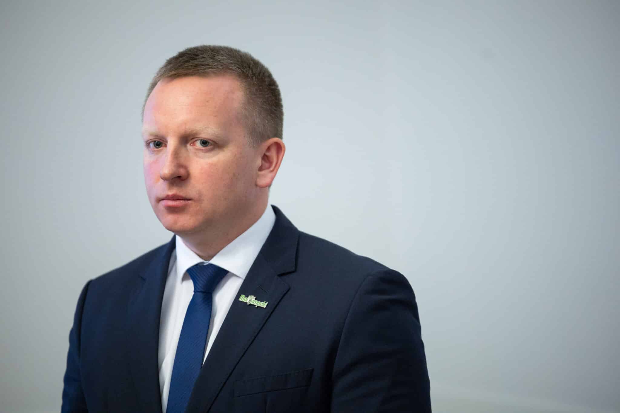 Isodos istorija tęsiasi: liudytojai kviečiami dar kartą, sprendimas atidedamas