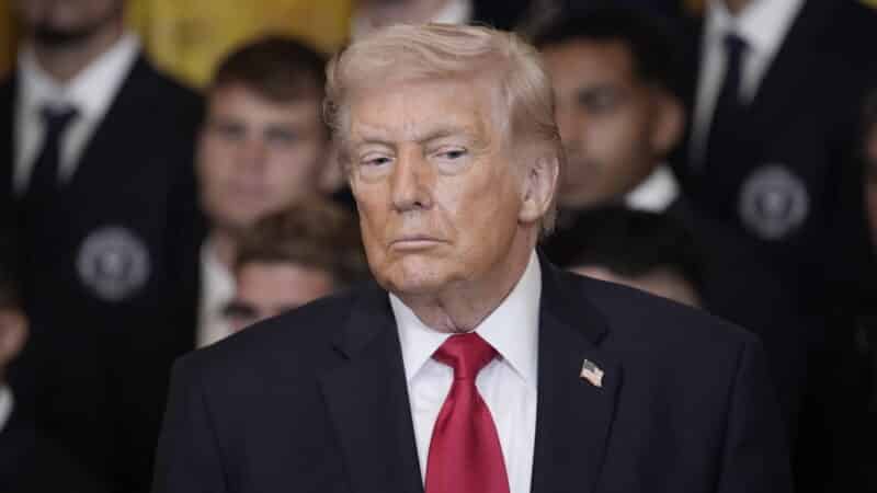Trumpas: Putinas gali padėti Iranui, bet JAV taip pat remia Ukrainą
