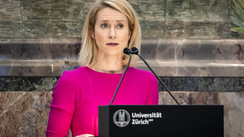 Kaja Kallas: JAV elgesys su ES primena priešininkų, o ne sąjungininkų taktiką