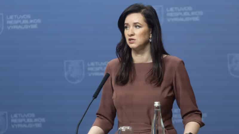 Premjerė apie išaugusį vartojimą: tai nebūtinai susiję su atsiimtomis pensijų lėšomis