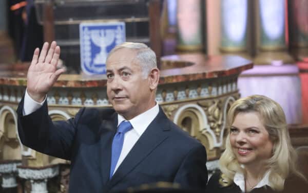 Netanyahu paskelbė, kad Teheranas bus ir toliau atakuojamas