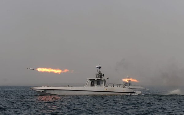 Ar karas Irane sukels naują kainų šoką? JAV centrinis bankas skambina pavojaus varpais