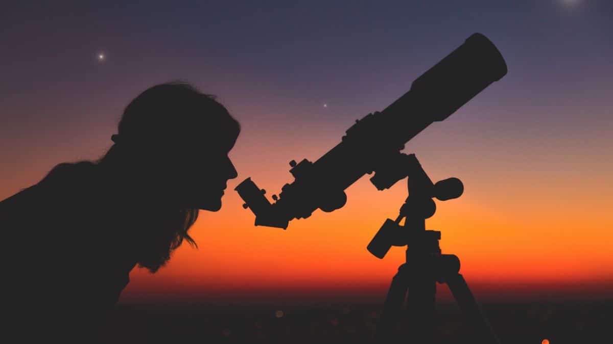 Planetų paradas grįžta: Merkurijus, Venera, Jupiteris ir Saturnas matomi plika akimi