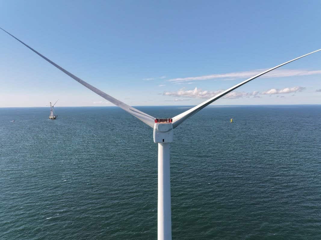 Energijos stokojantys dirbtinio intelekto duomenų centrai gali persikelti į vandenynus