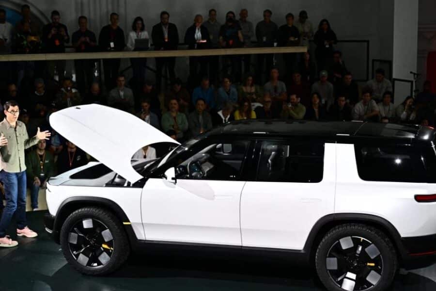rivian r2