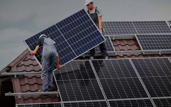 Saulės elektrinės keisis iš esmės: ši nauja technologija žada tikrą revoliuciją