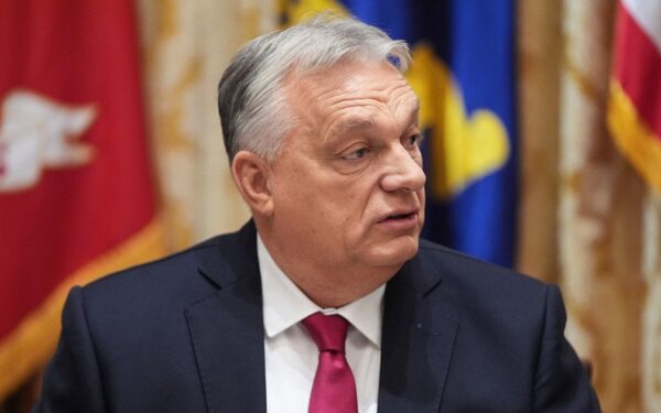 Dujų tranzitas stabdomas: sprendimas gali atsisukti prieš pačią Vengriją