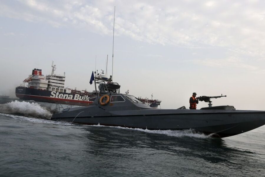 Penktadalis pasaulio dujų srauto rizikoje: ar Ormūzo blokada sprogdins Europos kainas?