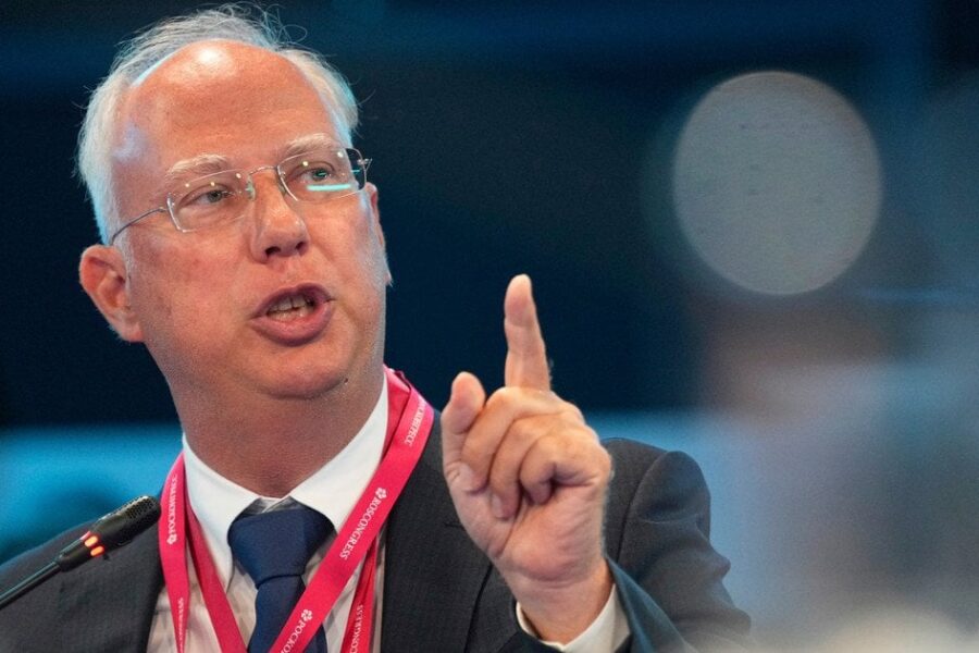 Kirilas Dmitrijevas.