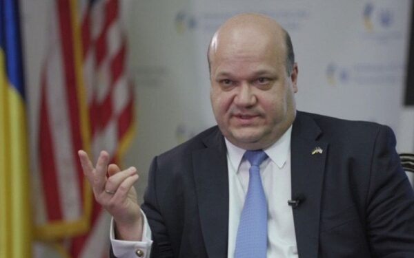 Buvęs Ukrainos ambasadorius JAV: vienas susitarimas galėtų sustabdyti du karus