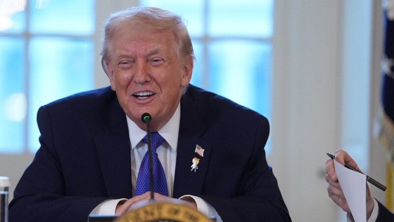 Žalieji ir socialdemokratai siekė EP debatų dėl Trumpo žodžių Ispanijai – dešinieji užblokavo