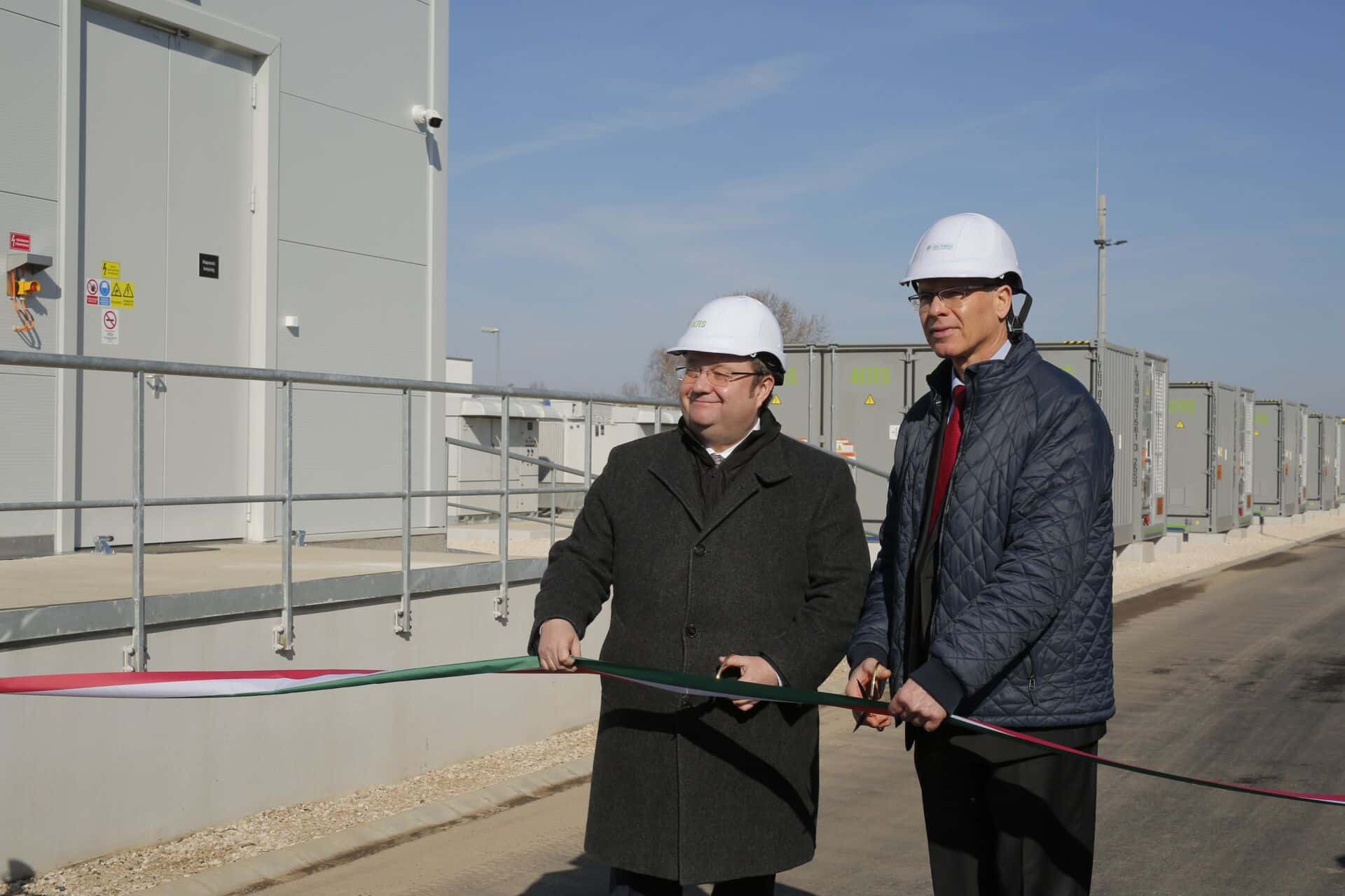 Didžiausia baterijų sistema Vengrijoje: naujas projektas gali stabilizuoti elektros tinklą
