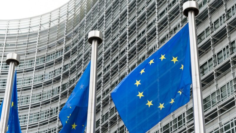 Lenkija ir Ispanija sulaukė Europos Komisijos pastabų dėl sumažinto PVM degalams