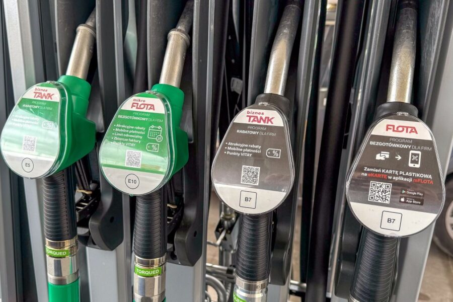 Lenkijos degalų sektorius prašo keisti kainų lubas – automagistralių degalinės dirba nuostolingai