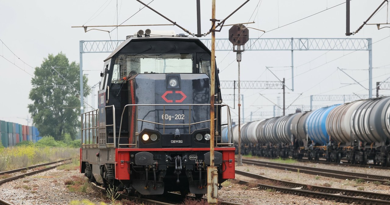 Netikėtas aljansas: PKP Cargo ir Pietų Korėjos įmonė planuoja projektą, pakeisiantį gynybos logistiką regione