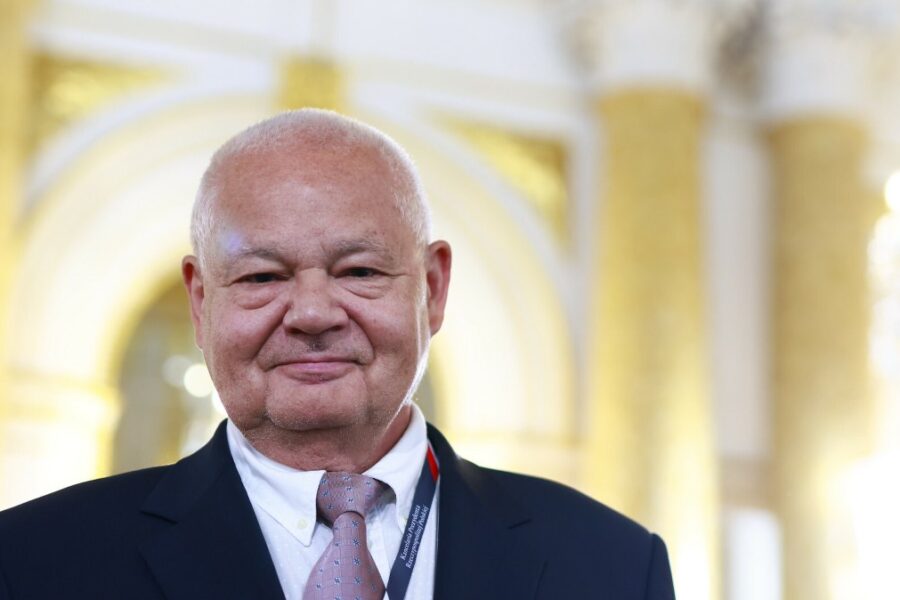 Lenkijos centrinio banko vadovas: aukšta energijos kaina stabdo šalies augimą