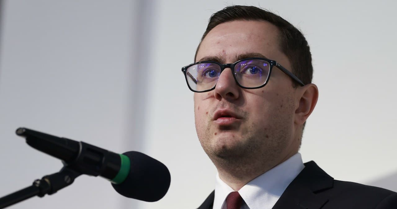 Lenkijos „Gaz-System” tapo sertifikuotu vandenilio perdavimo operatoriumi