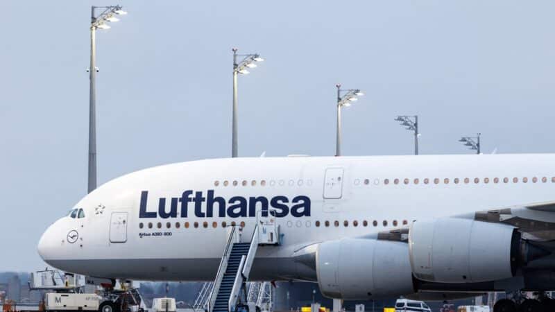 „Lufthansa“ pilotų streikas: pirmadienį gali būti stabdomi ir skrydžiai Lietuvoje