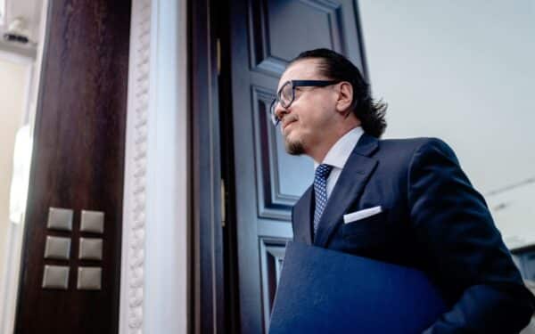 Lenkija gaivina vietos pramonę – ar pavyks valstybės užsakymus perleisti saviems?