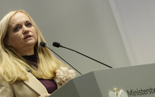 Lenkijos ligoninių konsolidacijai skiriama 1 mlrd. Eur – tikslas mažinti eiles