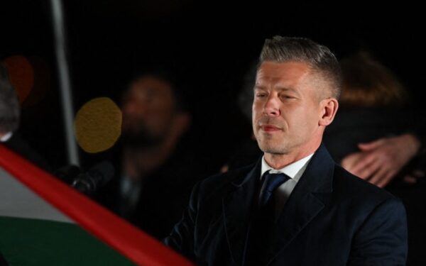 Įšaldyti 17 mlrd. Eur Vengrijai: ekspertė prognozuoja griežtesnę EK priežiūrą nei Lenkijos atveju