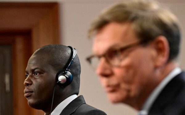 Vokietija skyrė Pietų Afrikai 200 mln. Eur paskolą – investuos į elektros tinklus