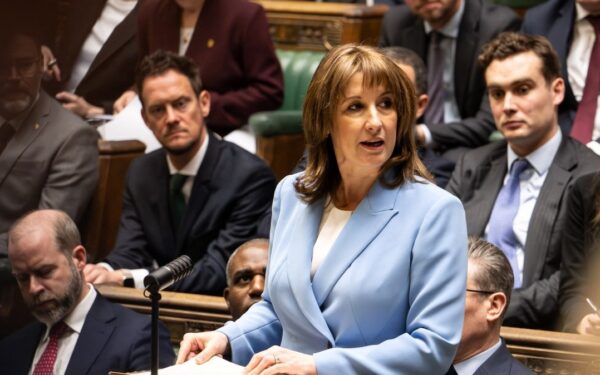 Britų ministrė rėžė be užuolankų: JAV įsivėlė į karą su Iranu neturėdama išėjimo plano