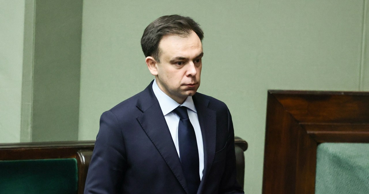 Aukso rezervai ar ES lėšos – kaip Lenkija finansuos 43 mlrd. Eur gynybos planą?