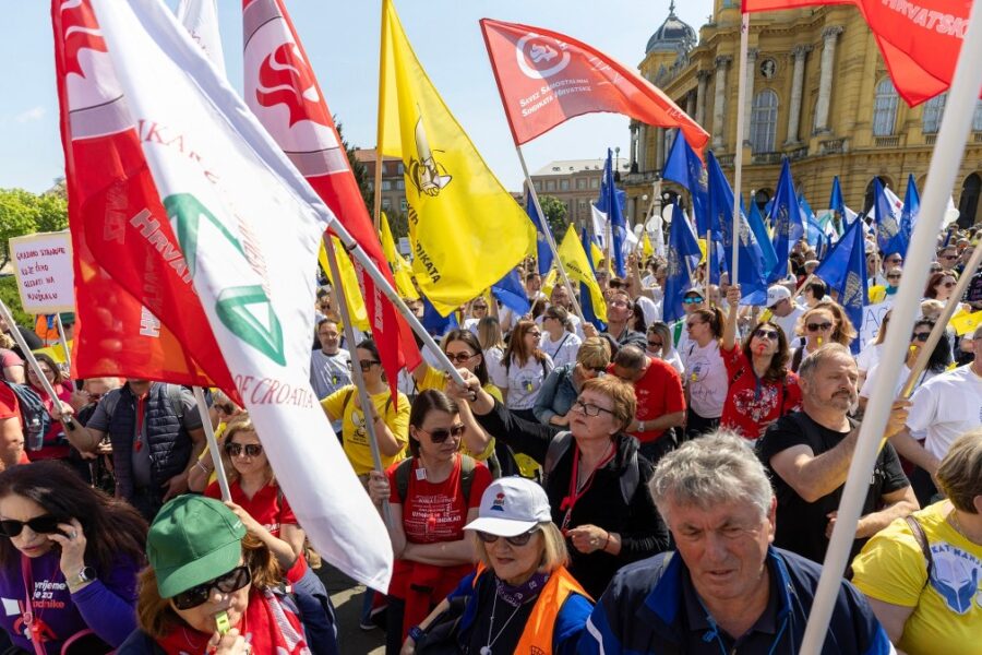 Protestai Kroatijoje – profsąjungos reikalauja 1 100 Eur algos ir didesnių pensijų