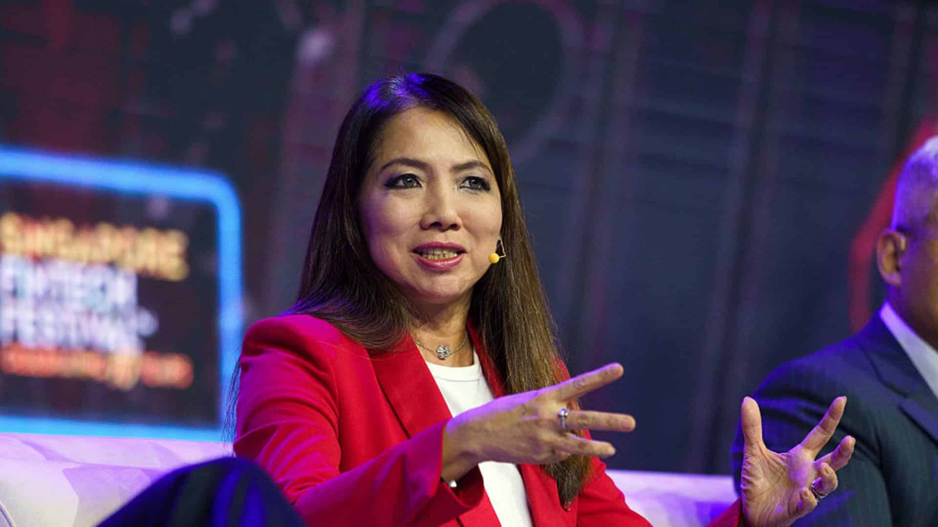 „DBS“ vadovė įspėja: didžiausia grėsmė bankams dabar yra ne rinka, o kibernetinis karas