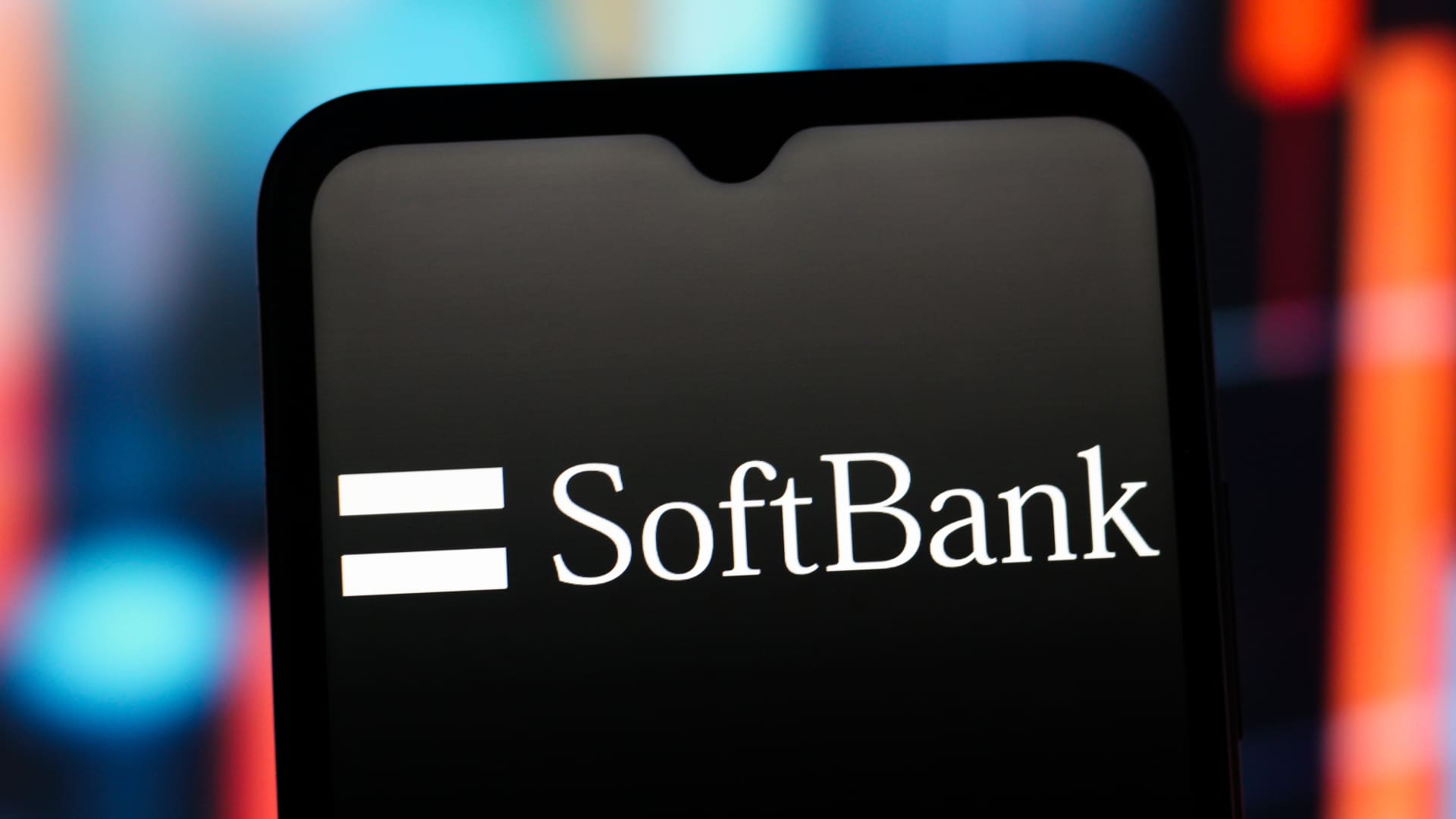„SoftBank“ ruošia metų IPO – ar 93 mlrd. eurų vertės DI bendrovė pateisins lūkesčius?