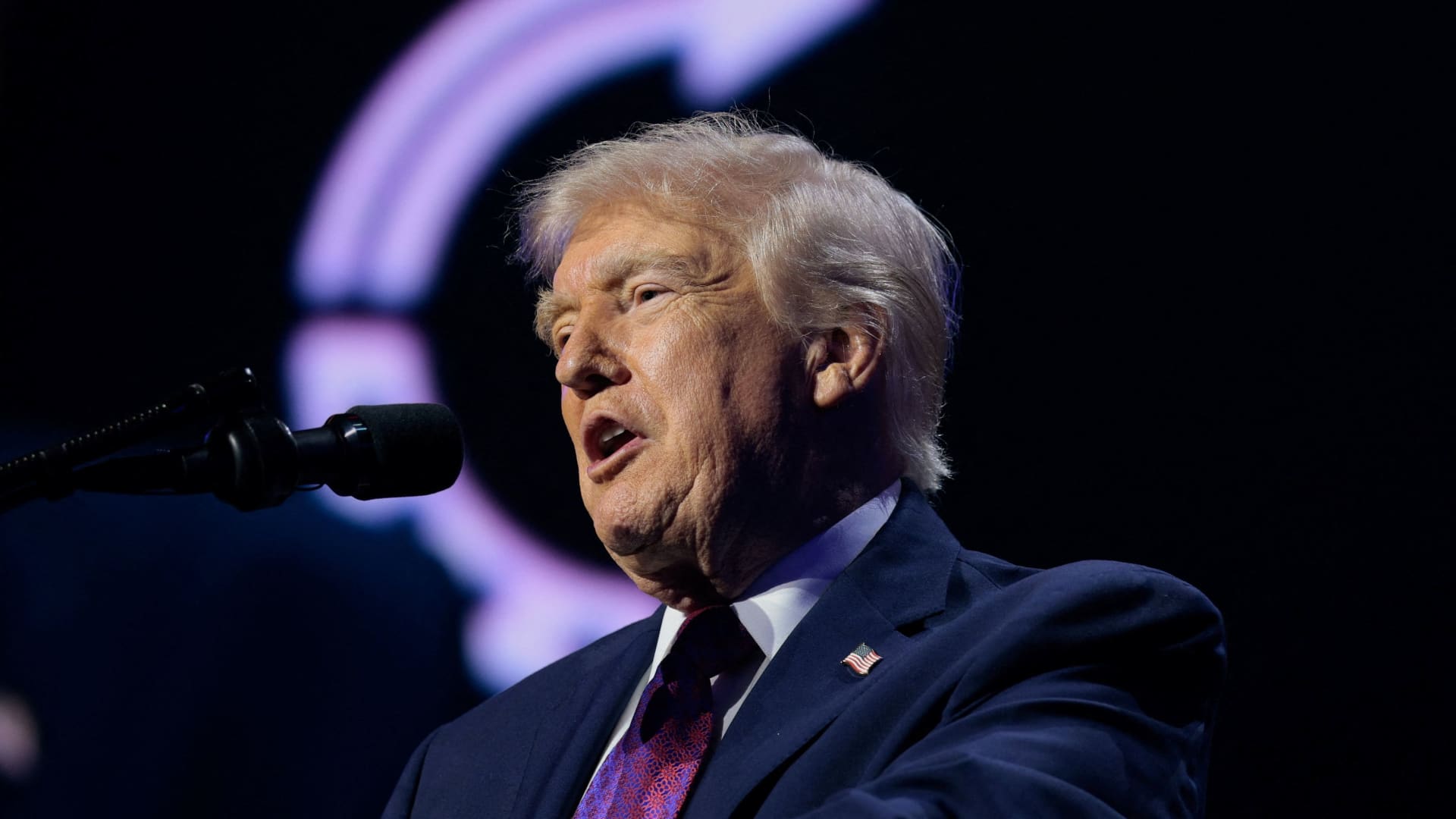 Bandymas prasiveržti pas D. Trumpą Vašingtone – pagrindiniai faktai apie šaudymo incidentą