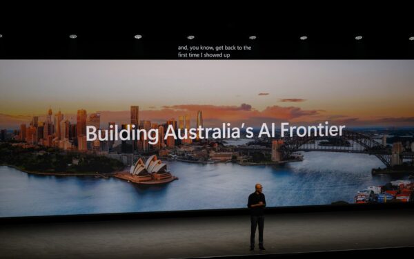 „Microsoft“ iki 2029 metų Australijoje apmokys 3 mln. žmonių dirbti su DI įrankiais