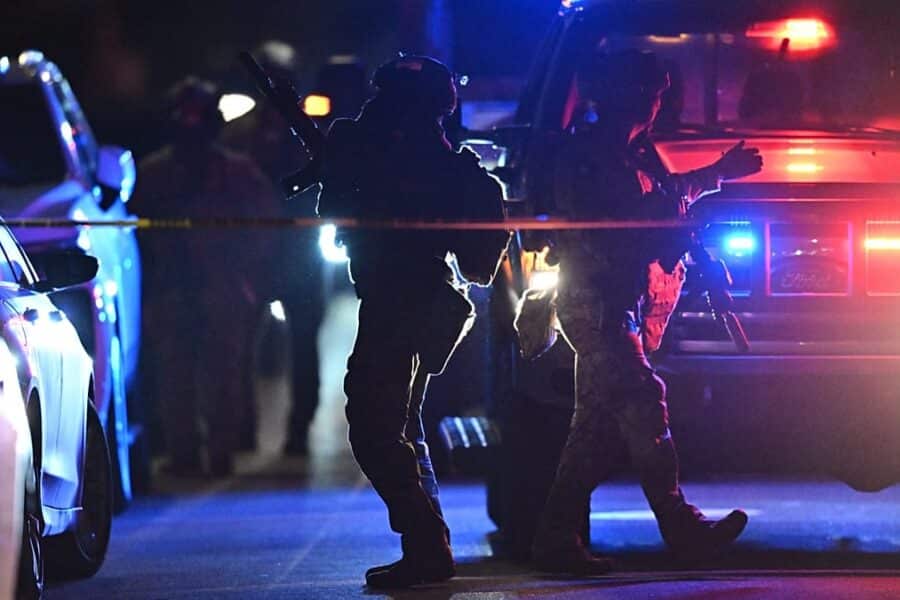 Ginkluotas išpuolis prie viešbučio Vašingtone – kodėl 31-erių inžinierius taikėsi į šalies valdžią?