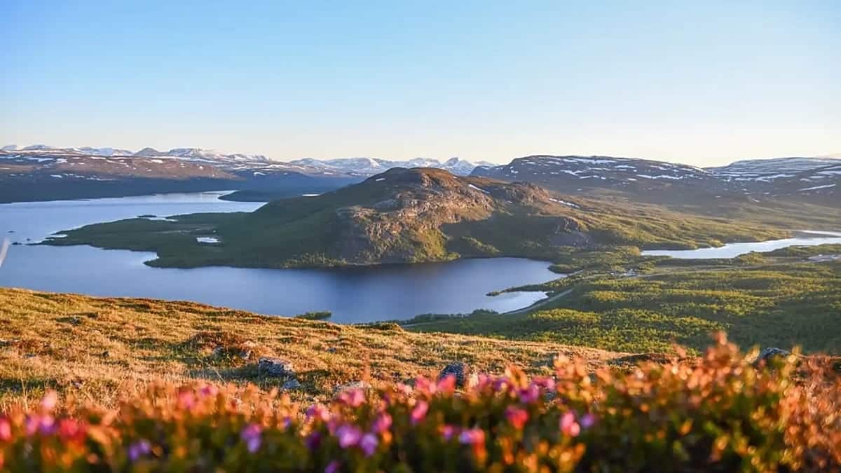 Suomijos vasaros turizmas auga – 190 000 ežerų ir vidurnakčio saulė traukia keliautojus