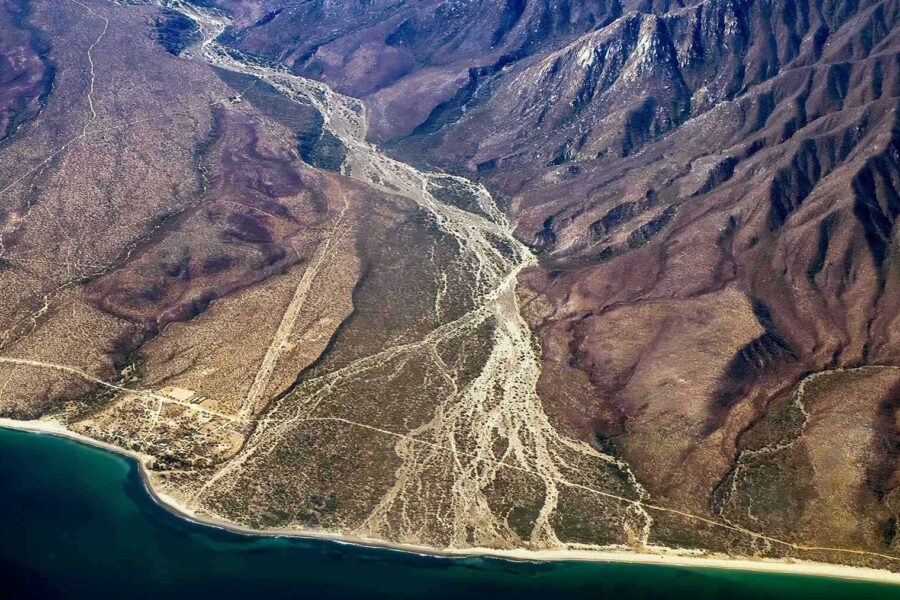 Žemės gelmėse aptikti milžiniški turtai, šis atradimas gali pakeisti pasaulio energetiką