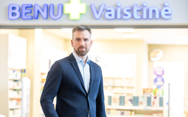 Permainos vaistinių sektoriuje: „Benu“ vadovo poste – naujas vardas