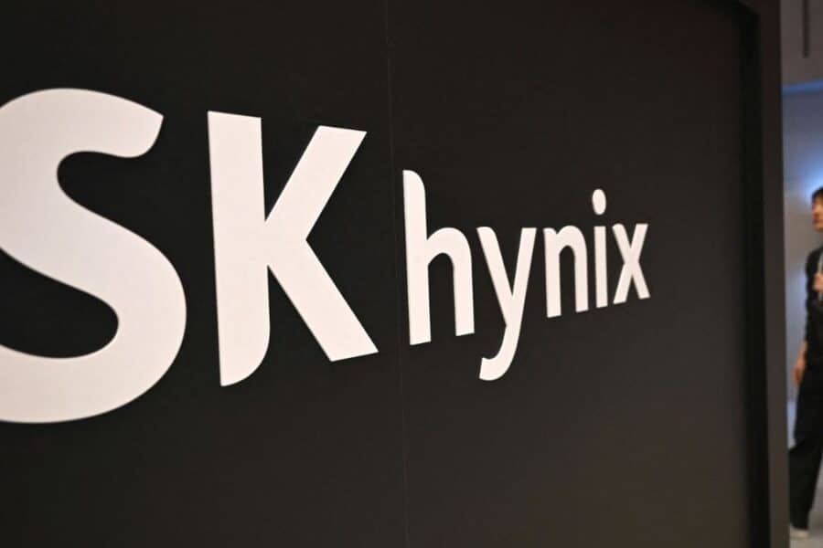 Azijos lustų gamintojų akcijos šovė aukštyn po JAV ir Irano paliaubų – „SK Hynix” brango 15 proc.