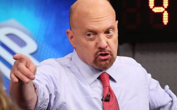 J. Cramer paaiškino, kodėl rinkų baimės neišsipildė – ir kodėl pasitraukti dabar būtų klaida