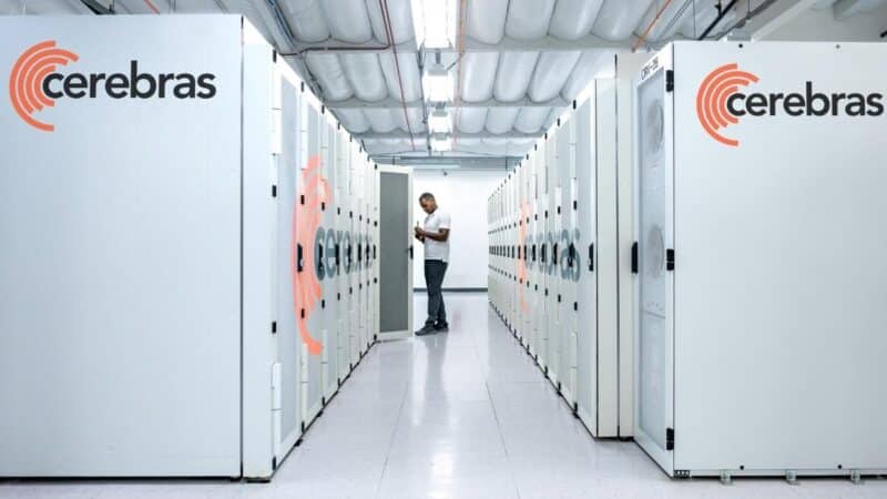 „Cerebras“ planuoja IPO – bendrovė turi 20 mlrd. JAV dolerių sutartį su „OpenAI“