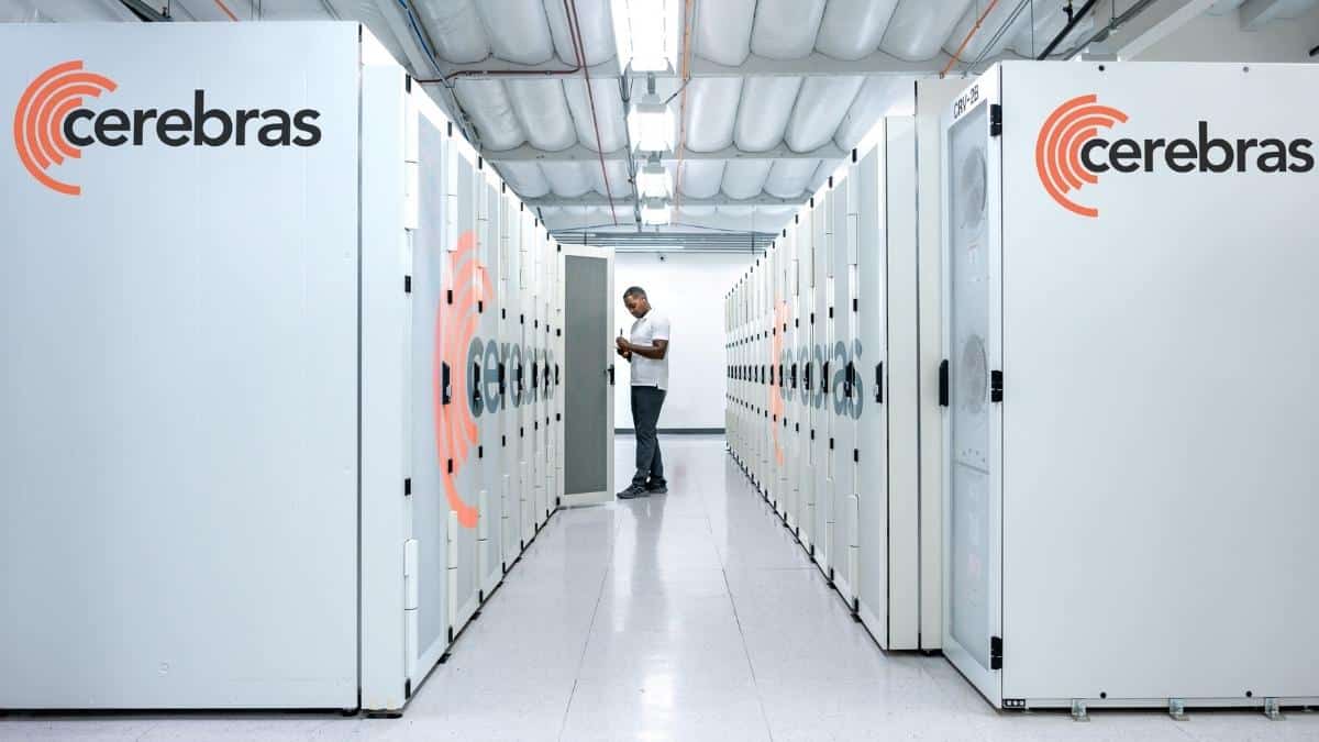 „Cerebras“ planuoja IPO – bendrovė turi 20 mlrd. JAV dolerių sutartį su „OpenAI“