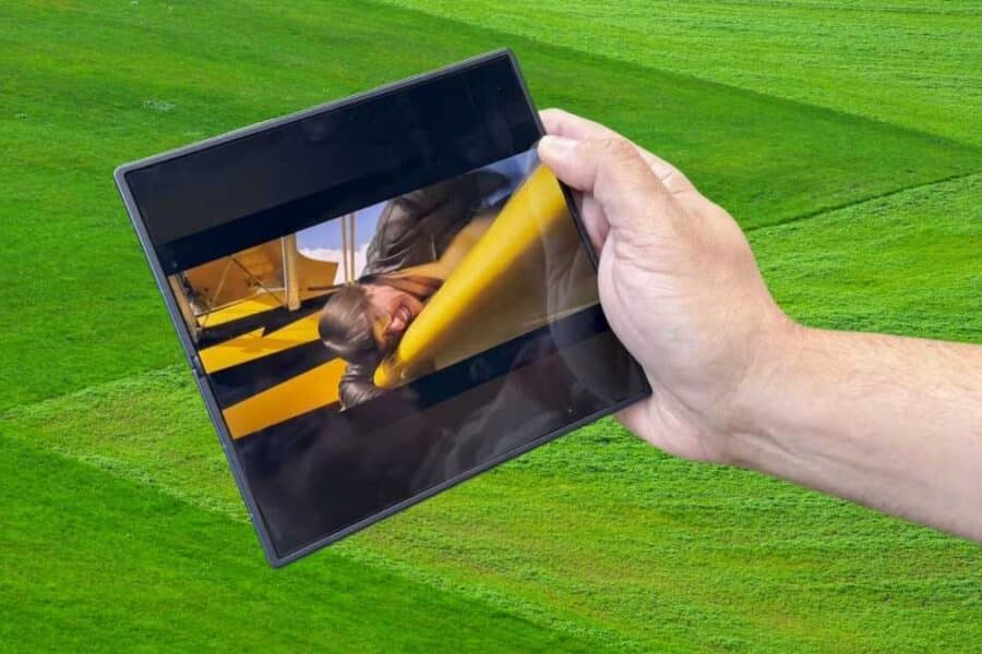 Atminties komponentų stygius verčia „Samsung” branginti „Galaxy Z Fold 7″