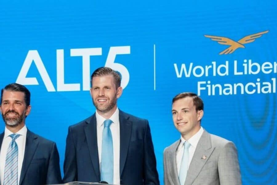 Su D. Trumpo šeima siejama „World Liberty Financial” rengia WLFI žetonų atrakinimo planą