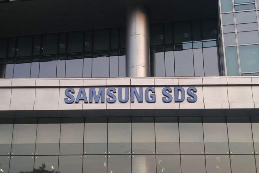 „Samsung SDS” akcijos šovė 18 proc.: KKR investuoja 820 mln. USD į DI plėtrą
