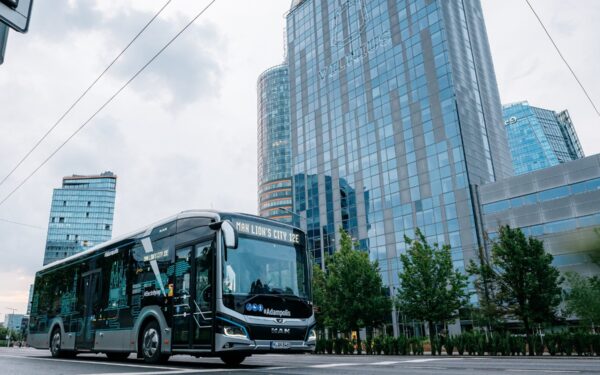 Pokyčiai, kuriuos tikrai pastebės visi: Vilnius perka 112 naujų elektrinių autobusų, kada juos išvysime gatvėse?