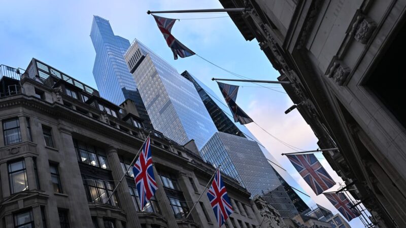 JK duomenų apsaugos kontrolierius J. Edwardsas traukiasi iš pareigų dėl vidinio tyrimo