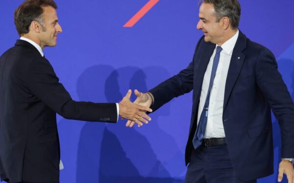 Paryžius ir Atėnai tvirtina gynybos paktą: žada abipusę pagalbą grėsmės atveju