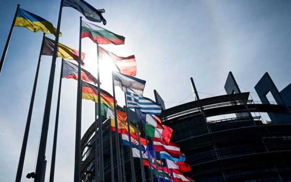EP reikalauja 2 trilijonų eurų ES biudžeto – ar Vokietijos pasipriešinimas sustabdys naujus planus?
