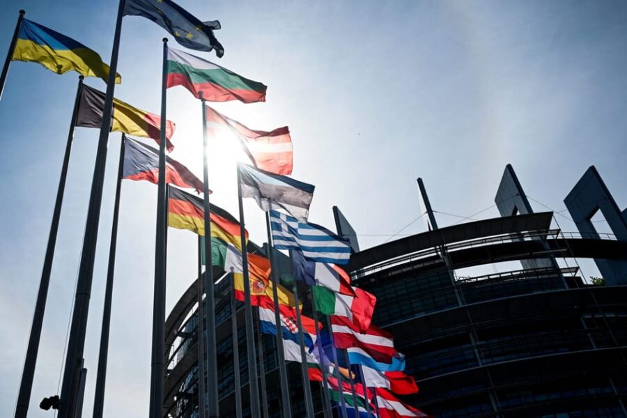 EP reikalauja 2 trilijonų eurų ES biudžeto – ar Vokietijos pasipriešinimas sustabdys naujus planus?
